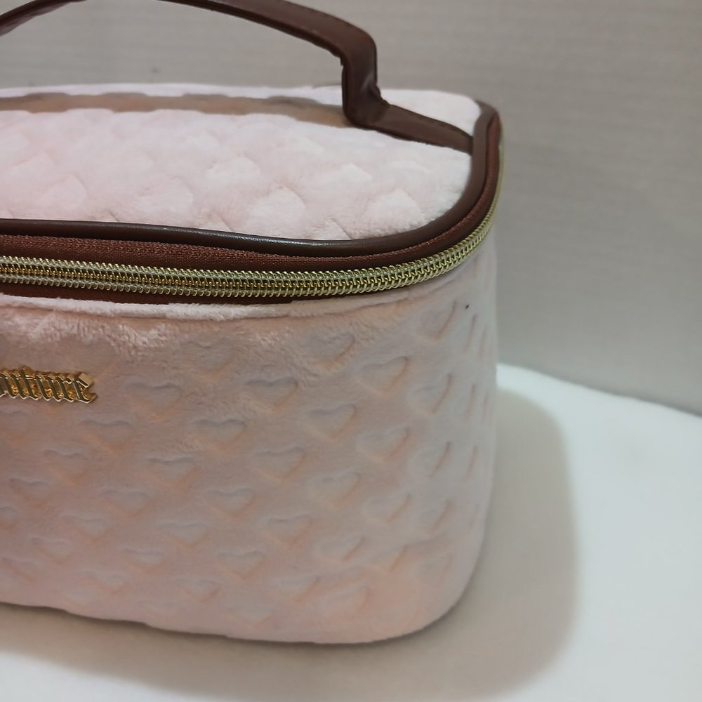 Juicy Couture Women's Cosmetics Train Case- Pink Velour with Embossed Hearts - Picture 6 of 13